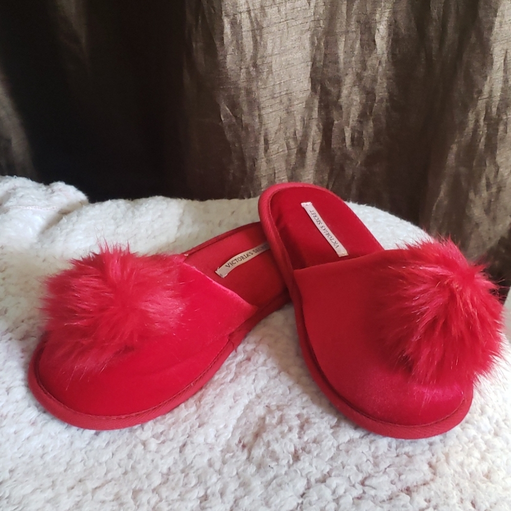 VS Red Slippers